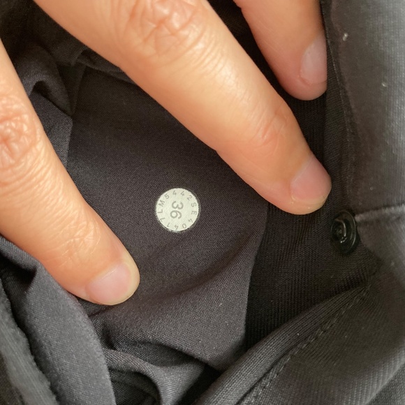 Black Lululemon ABC Commission Pant Relaxed 36/32 - Picture 10 of 14